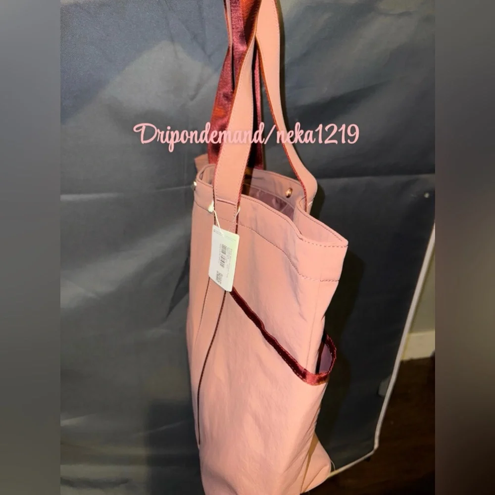 Lululemon Daily Multi-Pocket Tote Bag 20L- Red Clay/Rockwood - Picture 5 of 11
